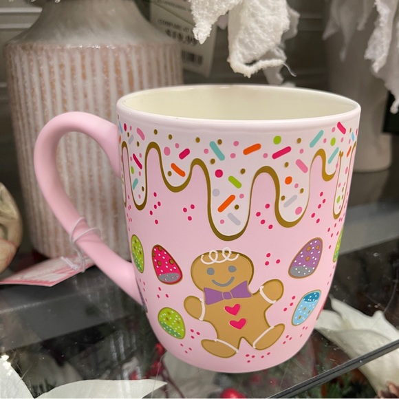 Christmas Pink Gingerbread Gumdrop Matte Soft Touch Mug NWT - Picture 2 of 3